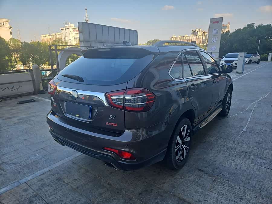 BYD S7 2017 car image #5