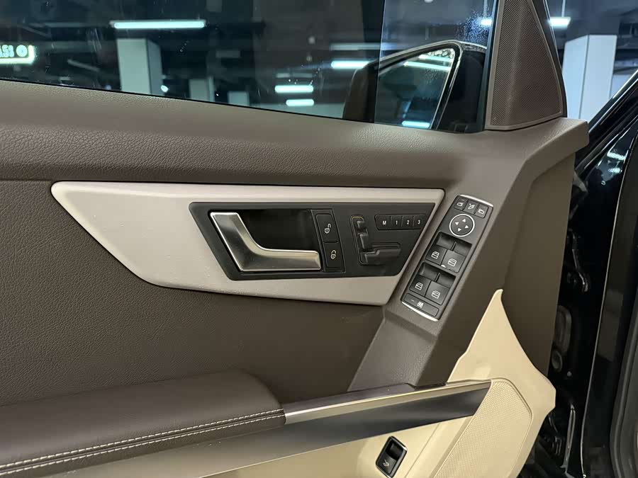 Mercedes-Benz GLK Class 2014 car image #5