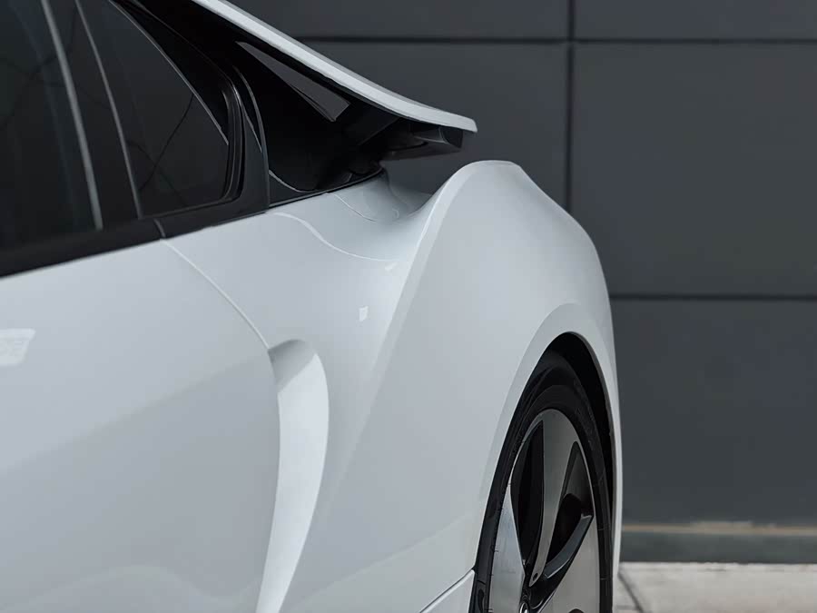 BMW i8 2017 #5 BMW i8 2017 car image #5