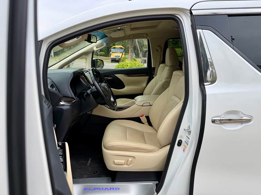 丰田 埃尔法 2018 汽车图片 #5