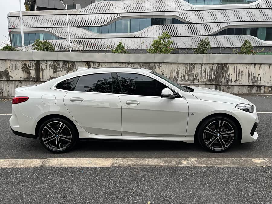 BMW 2 Series (Imported) 2024 immagine di auto #5