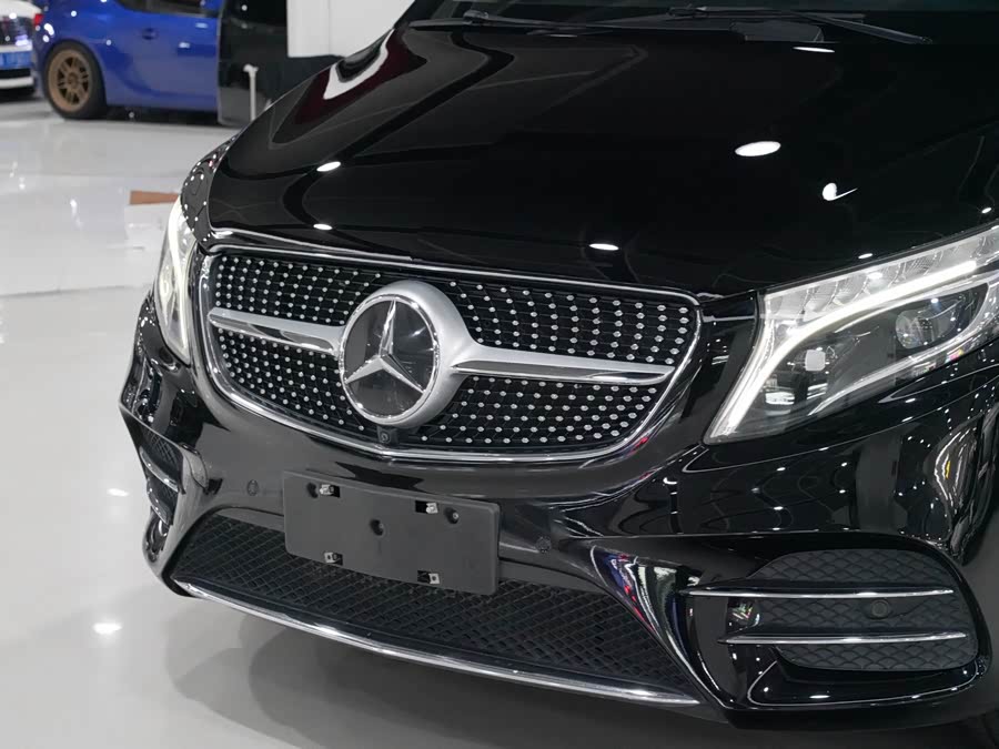 Mercedes-Benz V Class 2021 car image #5