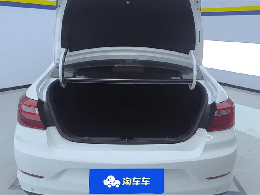 GEELY Vision 2020 car image #5