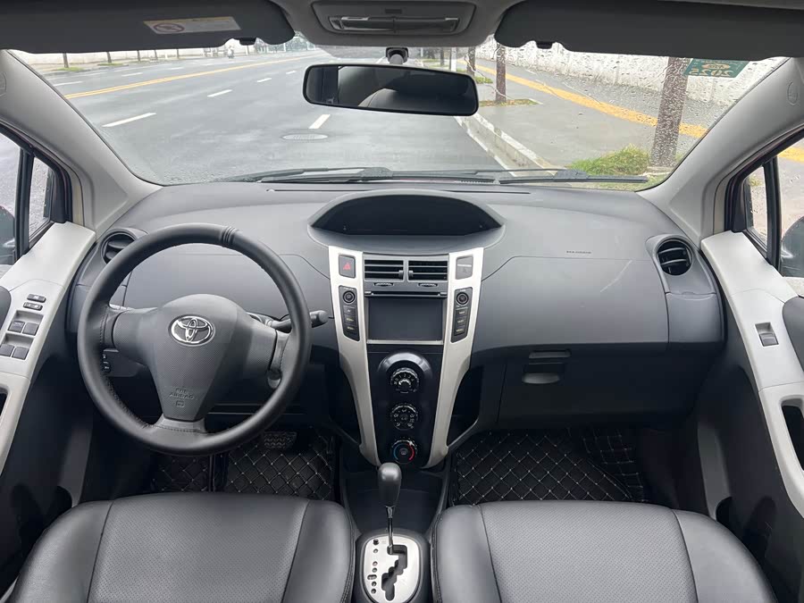 丰田 雅力士 2011 汽车图片 #5