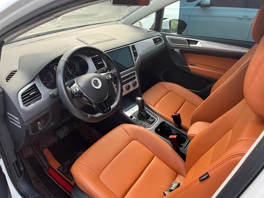 Volkswagen Golf Sportsvan 2017 #5 Volkswagen Golf Sportsvan 2017 car image #5