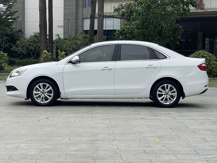 Chery Arrizo 7 2014 #5 Chery Arrizo 7 2014 immagine di auto #5