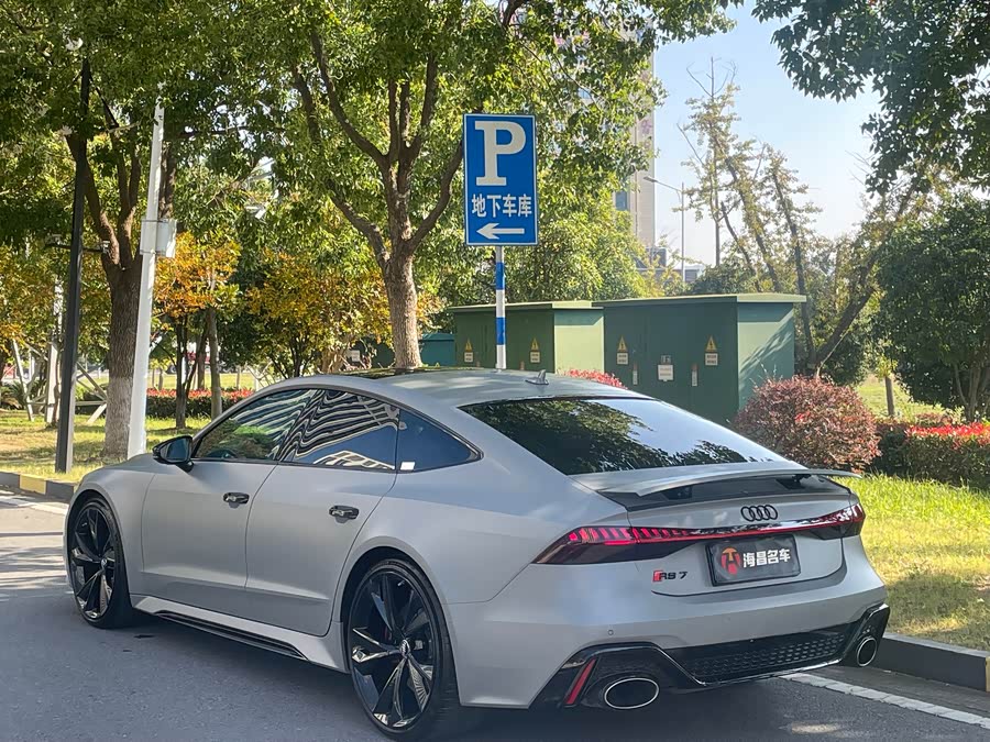 Audi RS 7 2024 car image #5