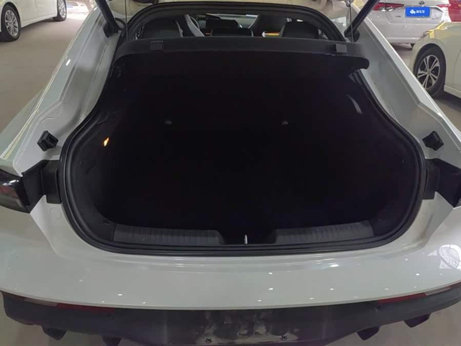 Changan UNI-V iDD 2024 car image #5