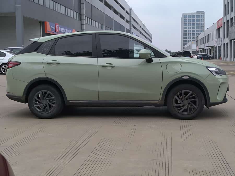 哪吒汽车 哪吒AYA 2023 汽车图片 #5