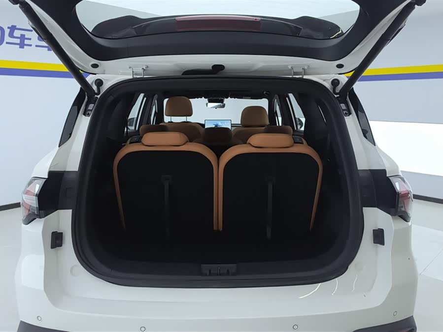 GEELY Okavango L 2024 #5 GEELY Okavango L 2024 car image #5