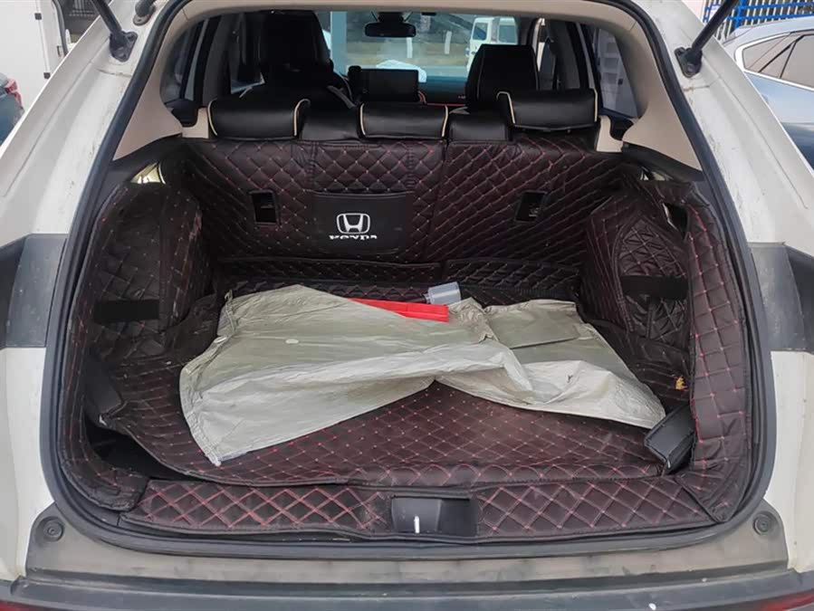 Honda HR-V 2024 car image #5