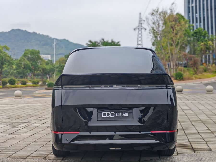 Xpeng X9 2024 imagem de carro #5