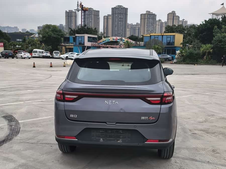 哪吒汽车 哪吒AYA 2025 汽车图片 #5