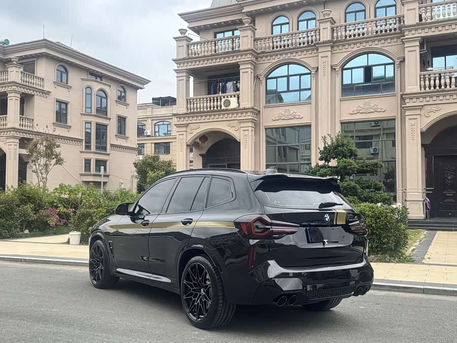 BMW X3 M 2022 صورة سيارة #5