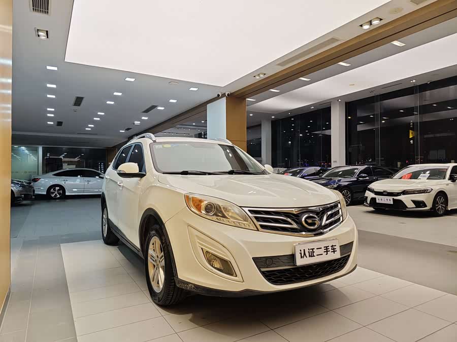 GAC Trumpchi GS5 2014 car image #5