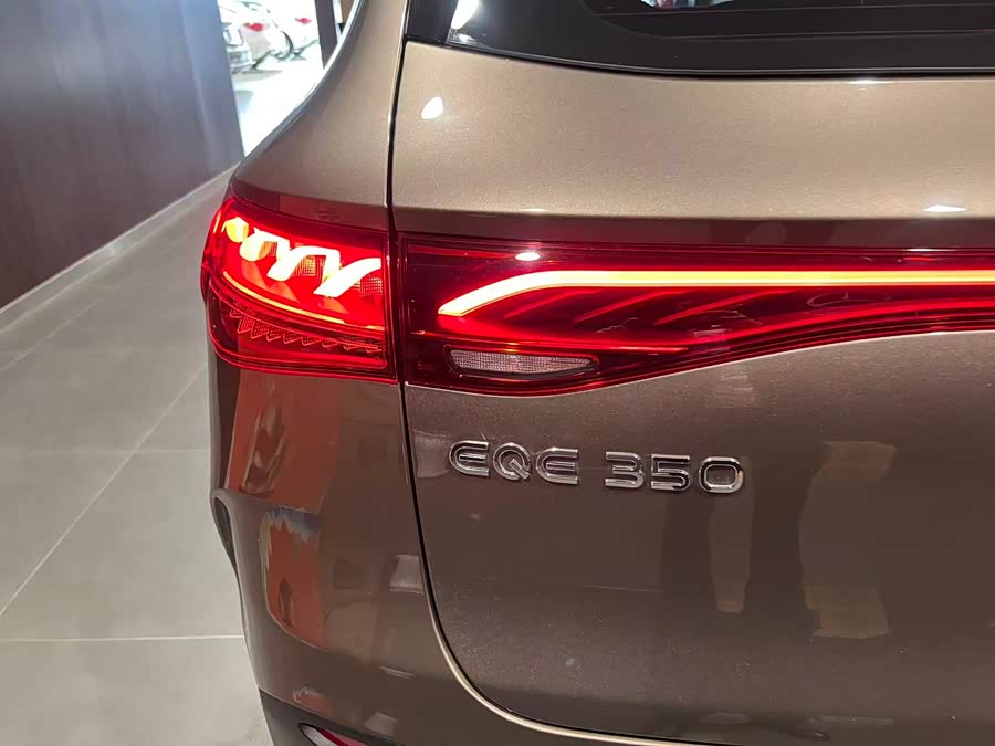 Mercedes-Benz EQE SUV 2024 #5 Mercedes-Benz EQE SUV 2024 car image #5