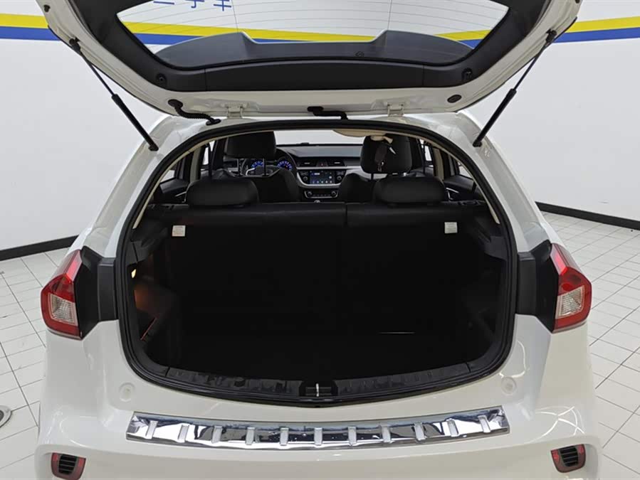 GEELY Vision X3 2017 car image #5