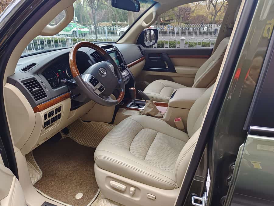 丰田 2013 汽车图片 #5