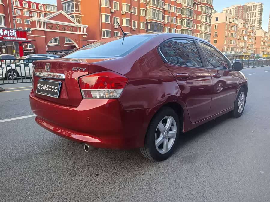 Honda City Classic 2010 #5 Honda City Classic 2010 car image #5