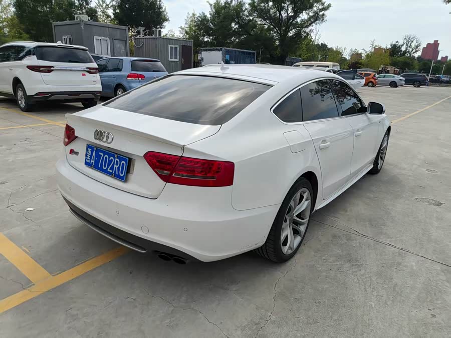 Audi S5 2011 car image #5