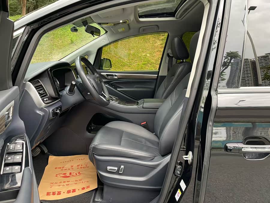 GAC Trumpchi M8 2021 immagine di auto #5