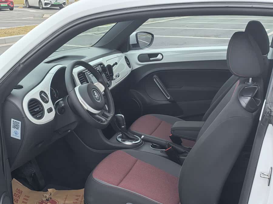 Volkswagen Beetle 2017 immagine di auto #5