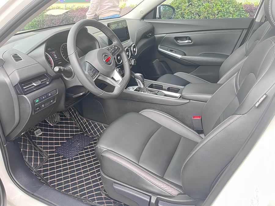 Nissan Sylphy 2021 immagine di auto #5