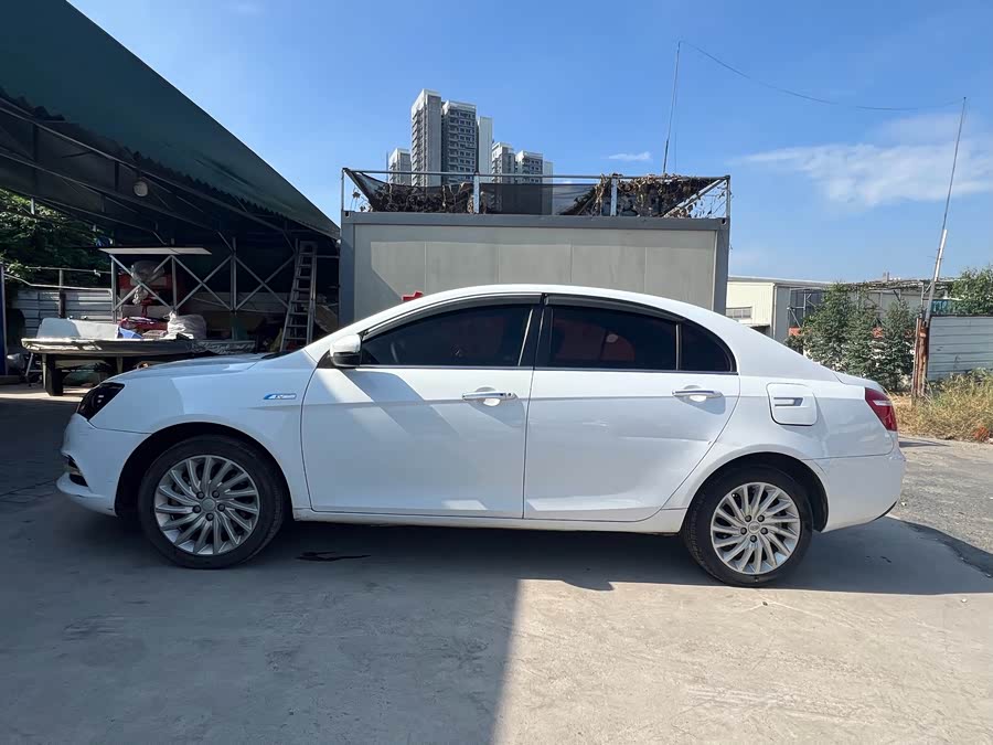 GEELY Emgrand New Energy 2017 car image #5