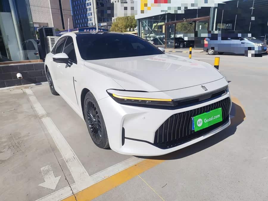 Toyota Crown 2024 immagine di auto #5