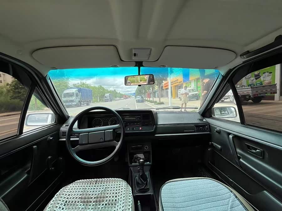 Volkswagen Santana Classic 2012 #5 Volkswagen Santana Classic 2012 изображение автомобиля #5