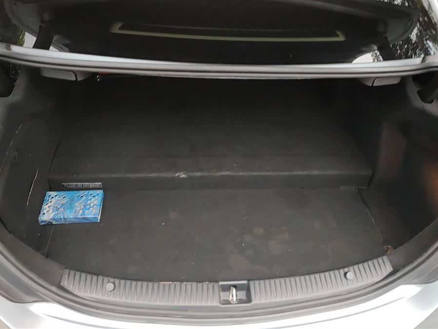 Mercedes-Benz C Class New Energy 2016 car image #5