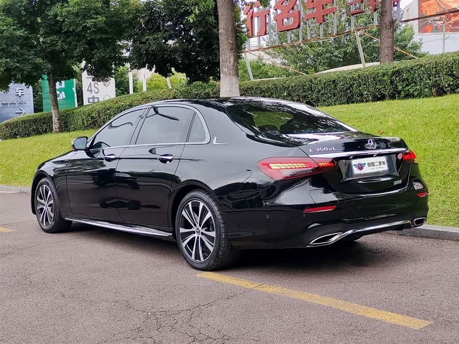 Mercedes-Benz E Class New Energy 2023 car image #5