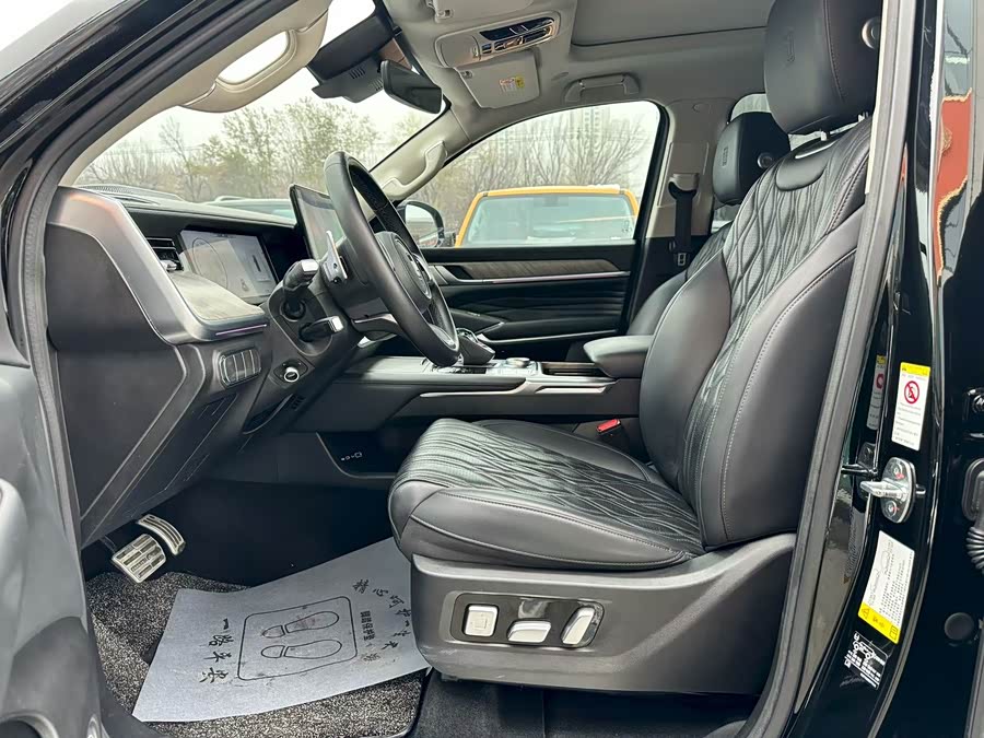 Tank 500 New Energy 2023 car image #5