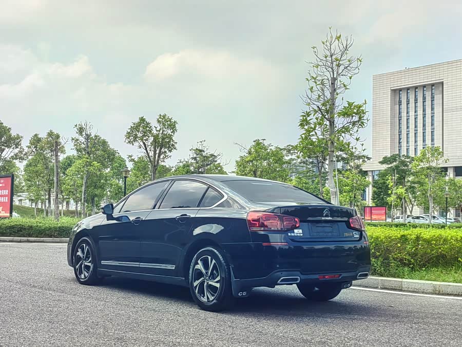 雪铁龙 雪铁龙C5 2017 汽车图片 #5