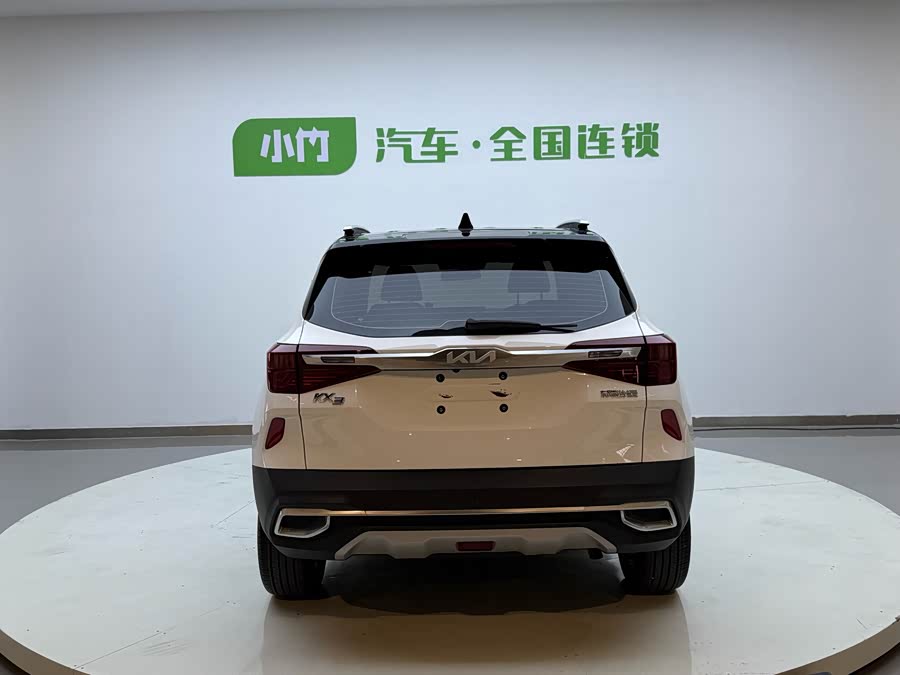 Kia Stonic 2022 immagine di auto #5