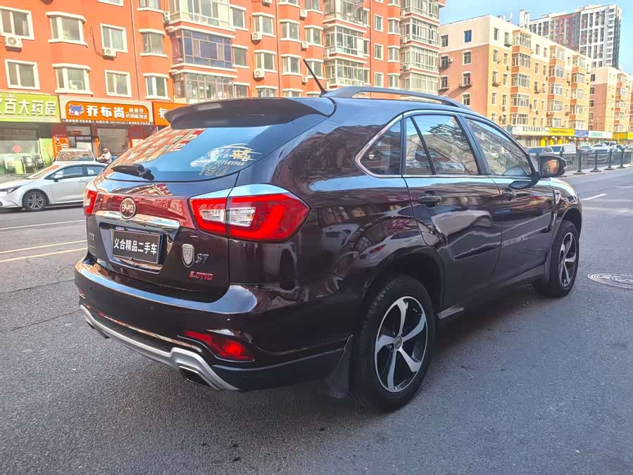 BYD S7 2015 car image #5