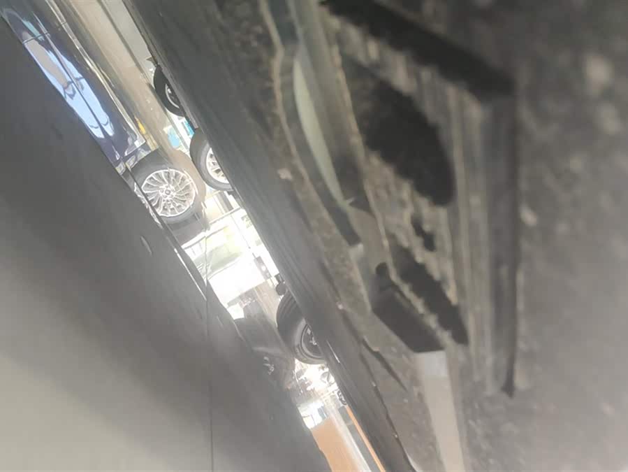 HongQi EH7 2025 #5 HongQi EH7 2025 car image #5