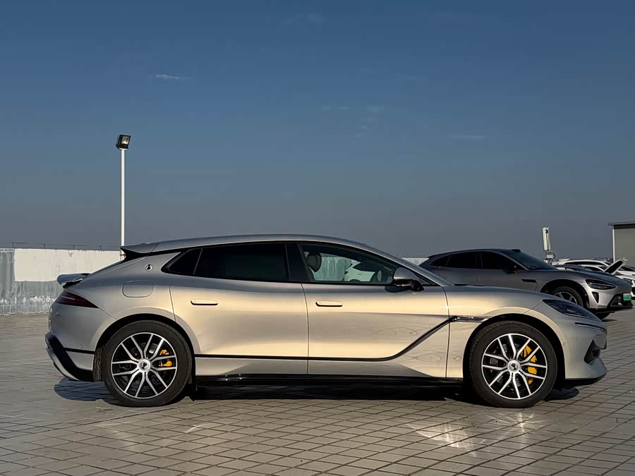 Denza Z9GT 2025 immagine di auto #5