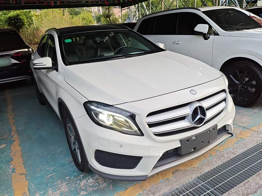 Mercedes-Benz GLA Class (Imported) 2015 car image #5