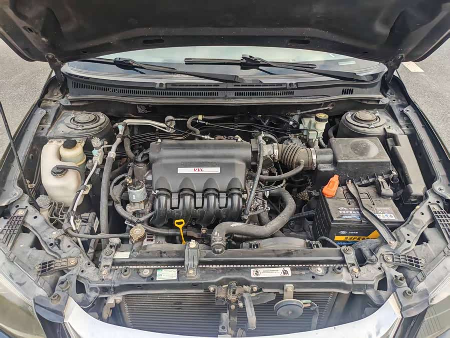 BYD L3 2013 car image #5