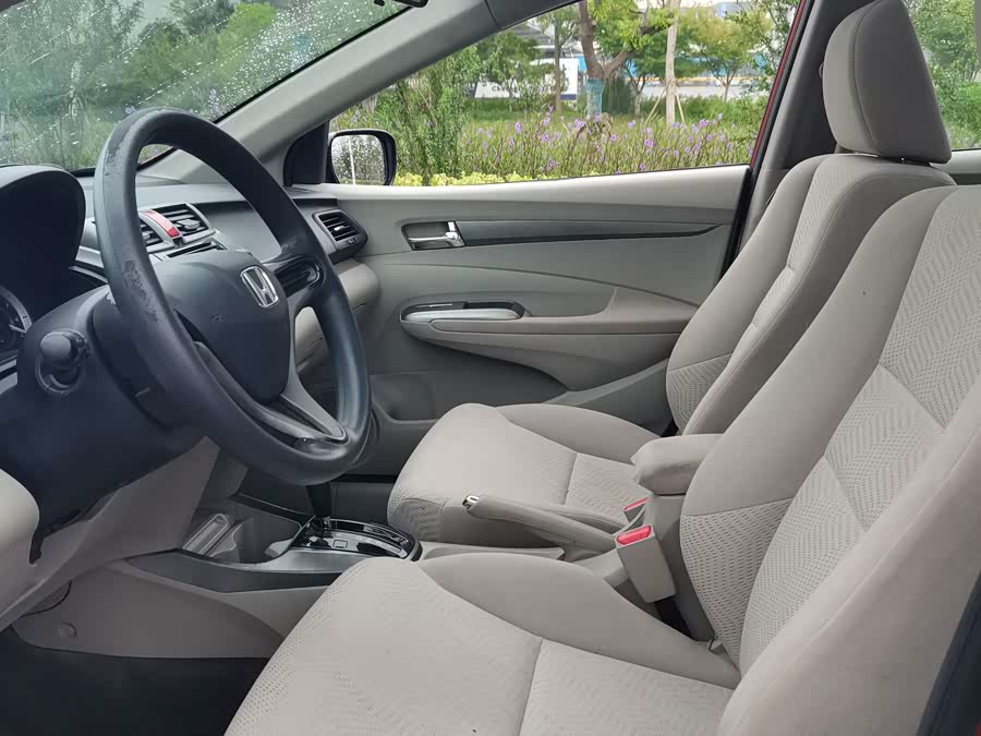 Honda City Classic 2013 #5 Honda City Classic 2013 car image #5