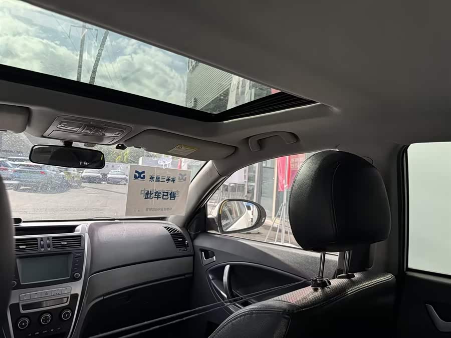 GEELY GX7 2013 #5 GEELY GX7 2013 car image #5