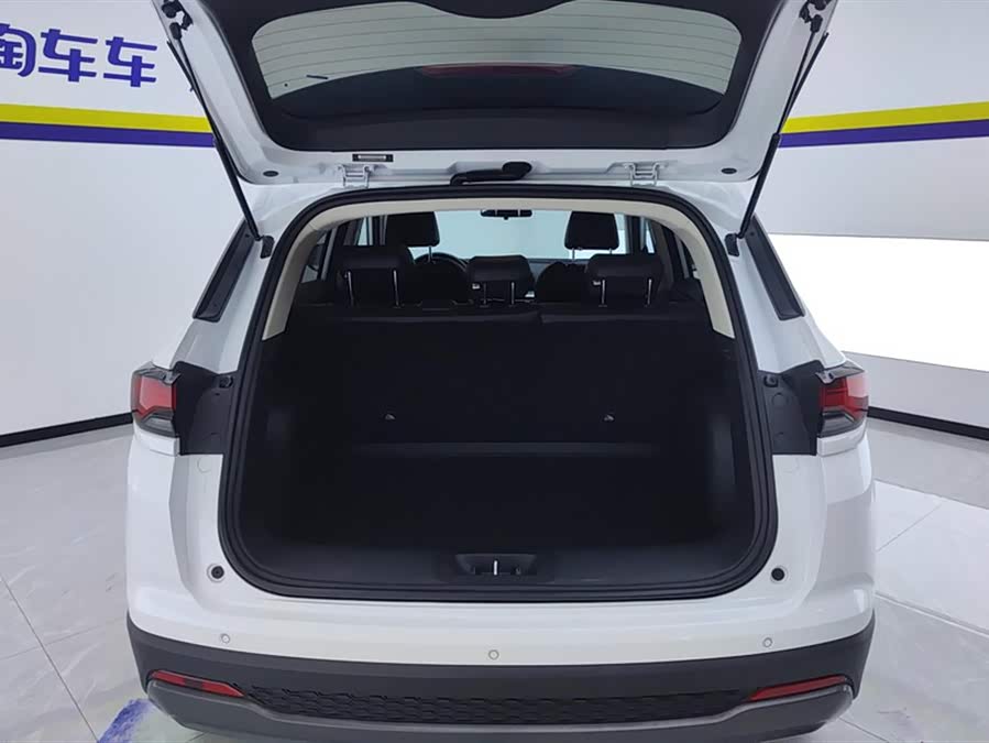 Changan CS35 Plus 2023 #5 Changan CS35 Plus 2023 car image #5