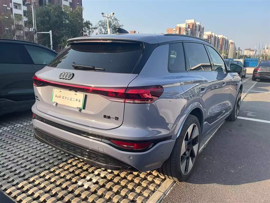 Audi Q6L e-tron 2025 #5 Audi Q6L e-tron 2025 صورة سيارة #5