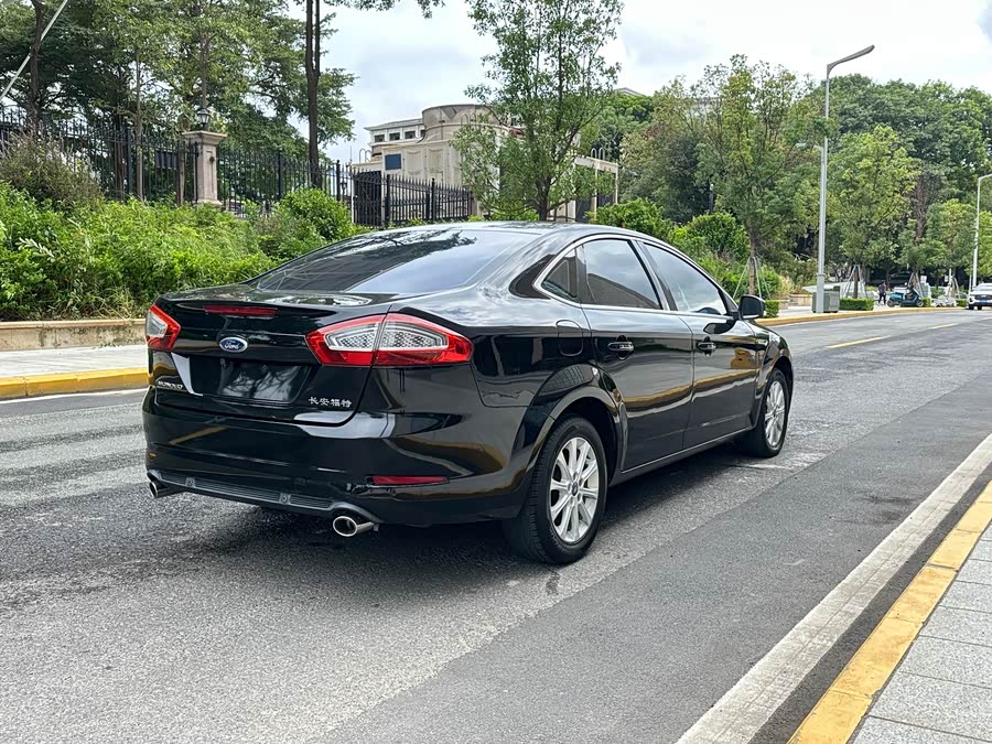 Ford Mondeo-Zhisheng 2012 #5 Ford Mondeo-Zhisheng 2012 изображение автомобиля #5