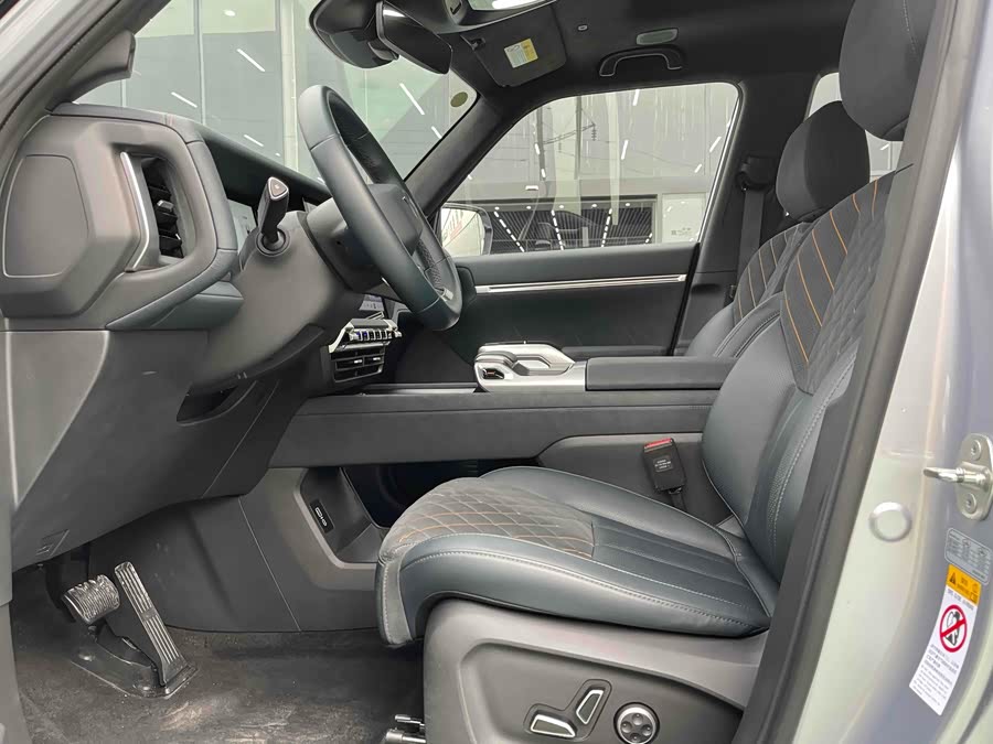 Deepal G318 2024 car image #5