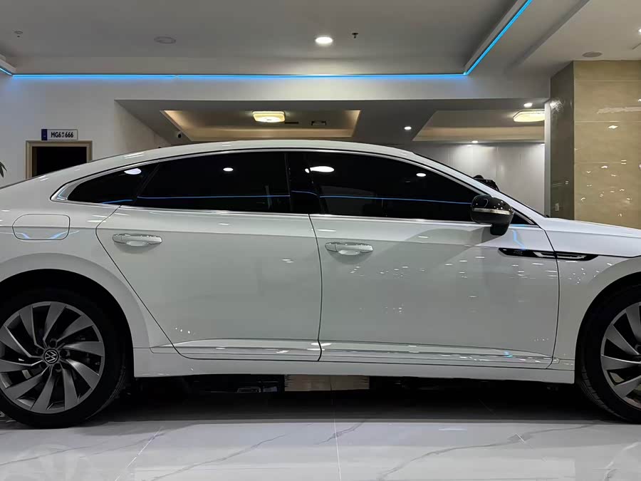 Volkswagen CC (FAW-Volkswagen) 2023 car image #5