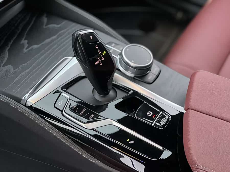 BMW 5 Series 2021 #5 BMW 5 Series 2021 car image #5