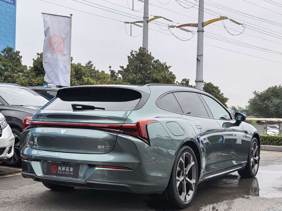 哪吒汽车 哪吒S猎装 2024 汽车图片 #5