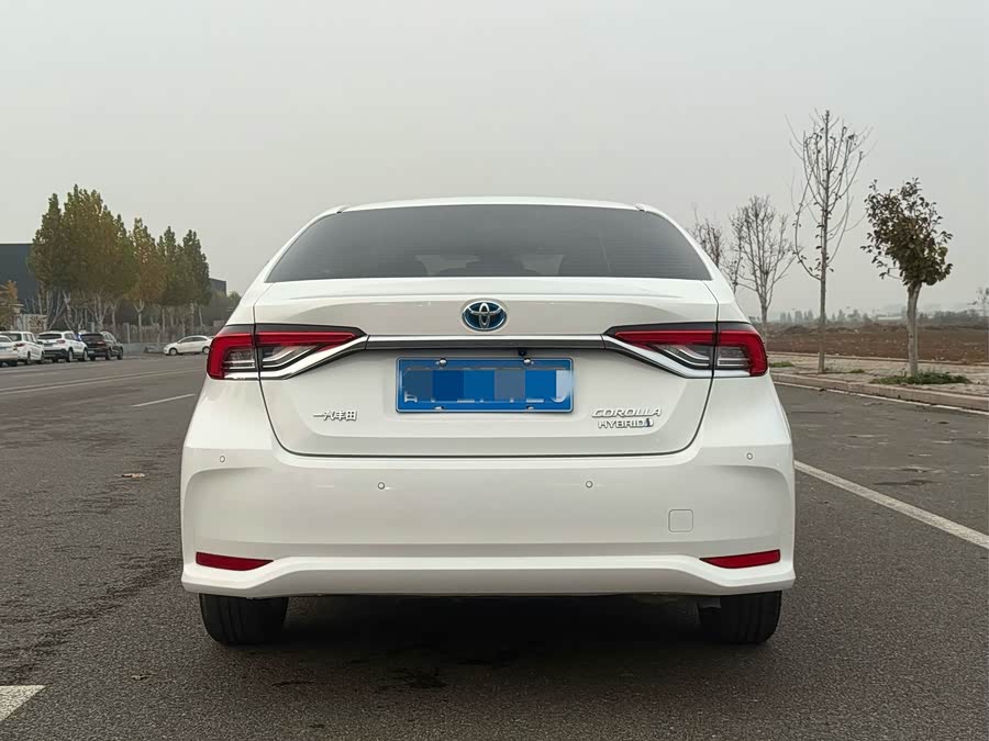 Toyota Corolla Hybird E+ 2022 immagine di auto #5